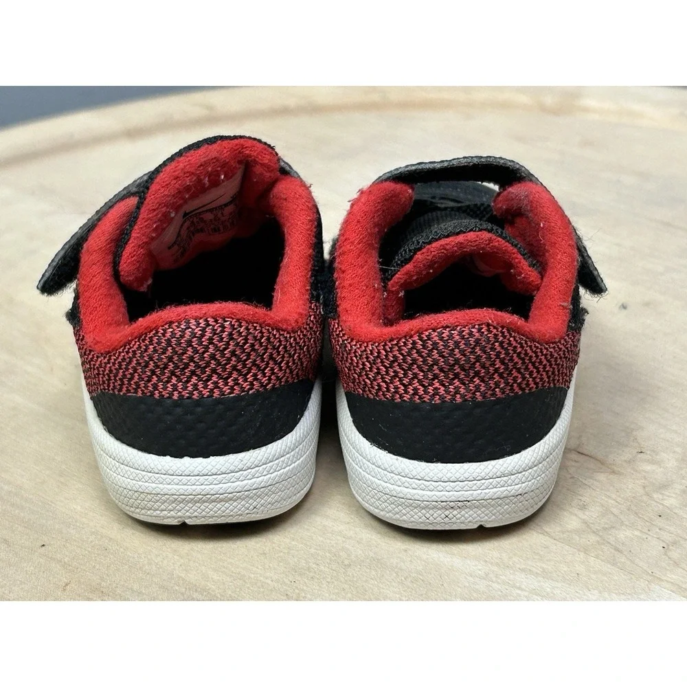 Nike‎ Sneakers Toddler 5C Black Red Revolution 3 TDV 819415-600 Athletic Running